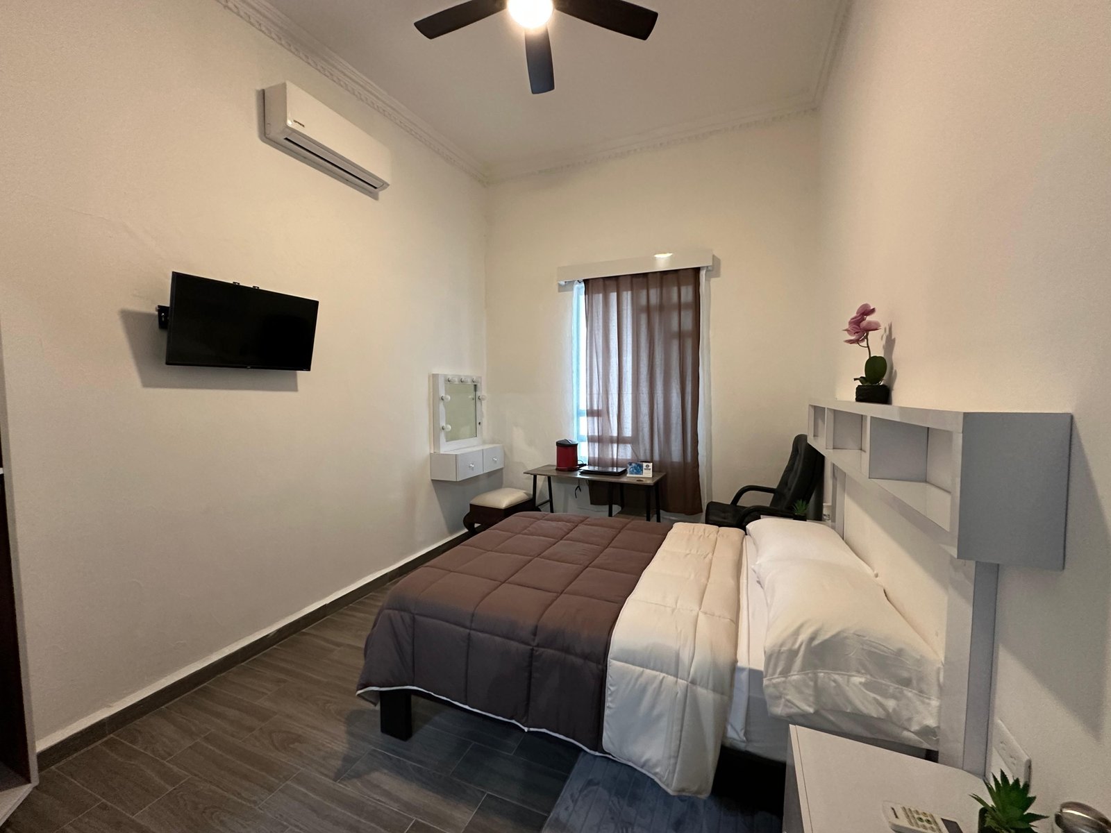 WhatsApp Image 2025-08-25 at 7.40.47 PM